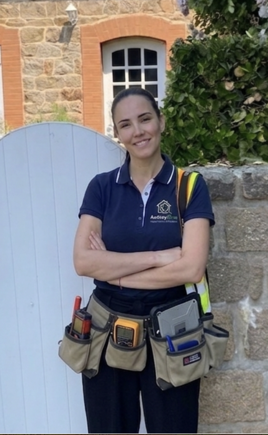 Audrey, diagnostiqueuse immobilière certifiée